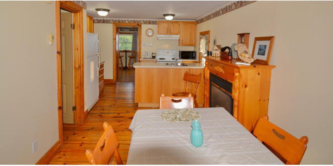 Dewar'S Inn And Cottages Prescott Chambre photo