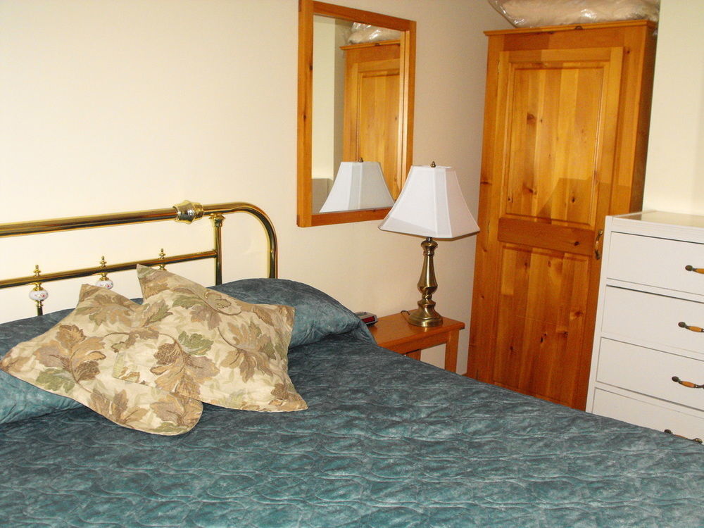 Dewar'S Inn And Cottages Prescott Extérieur photo