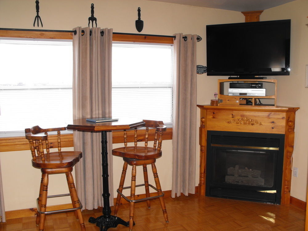 Dewar'S Inn And Cottages Prescott Extérieur photo
